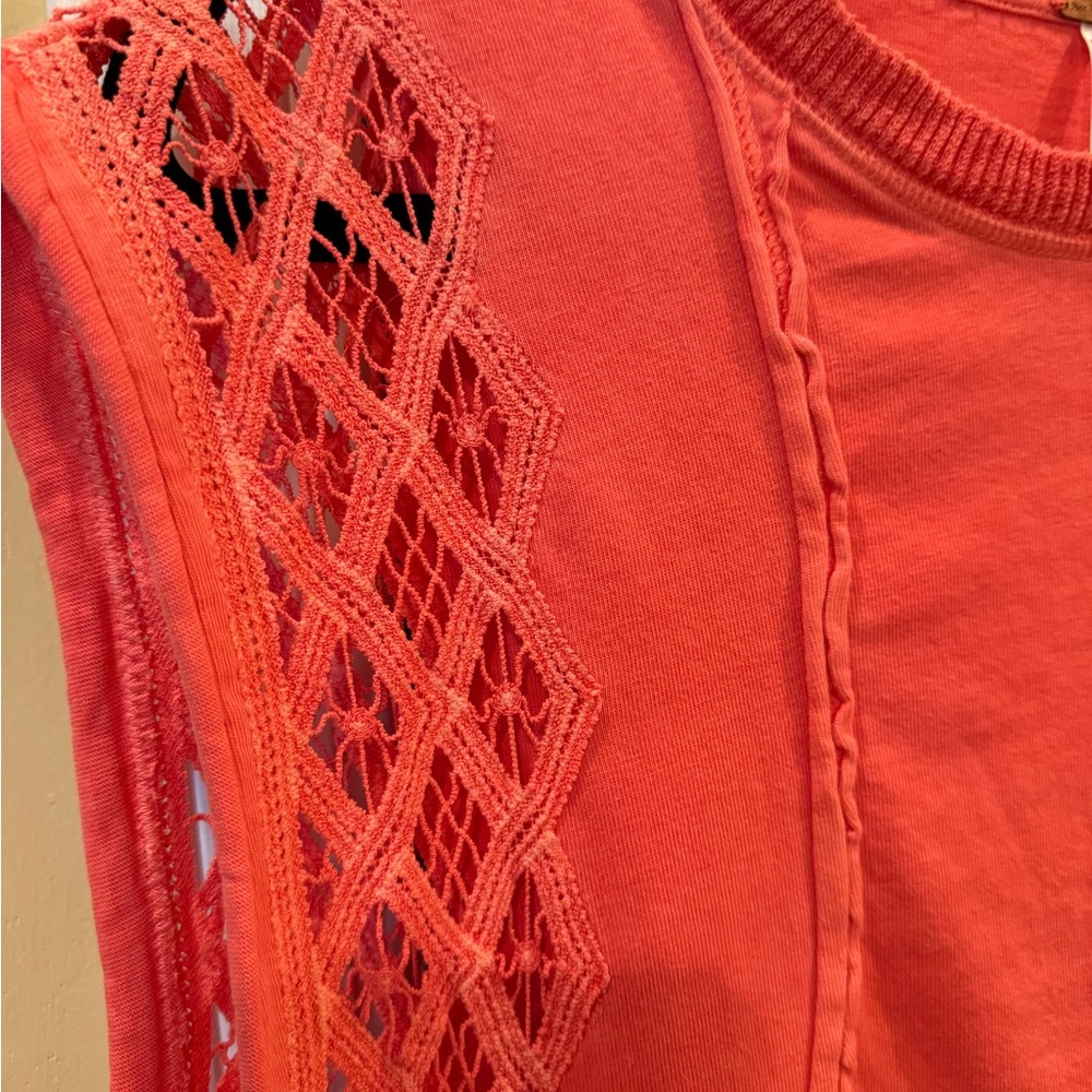 Free People Table For Two Bright Coral Top *NEW WITHOUT TAGS* - Picture 5 of 15
